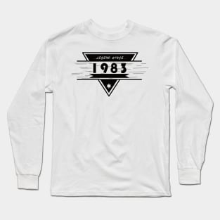 Vintage Vibes: Celebrating the 1983 Birthdate in Style Long Sleeve T-Shirt